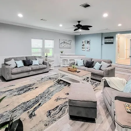 Sparrow'S Nest Villa